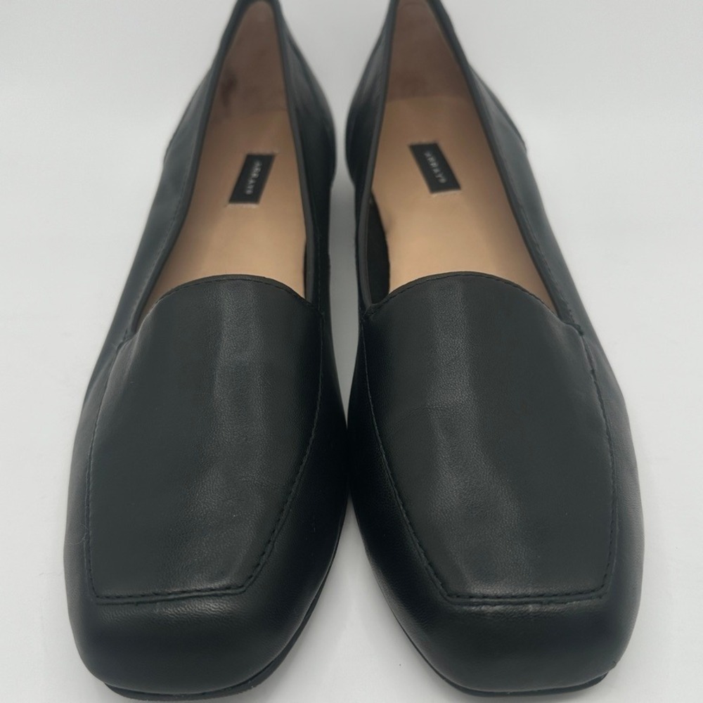 Array Black Leather Loafers Size 10N Narrow Slip On Flats